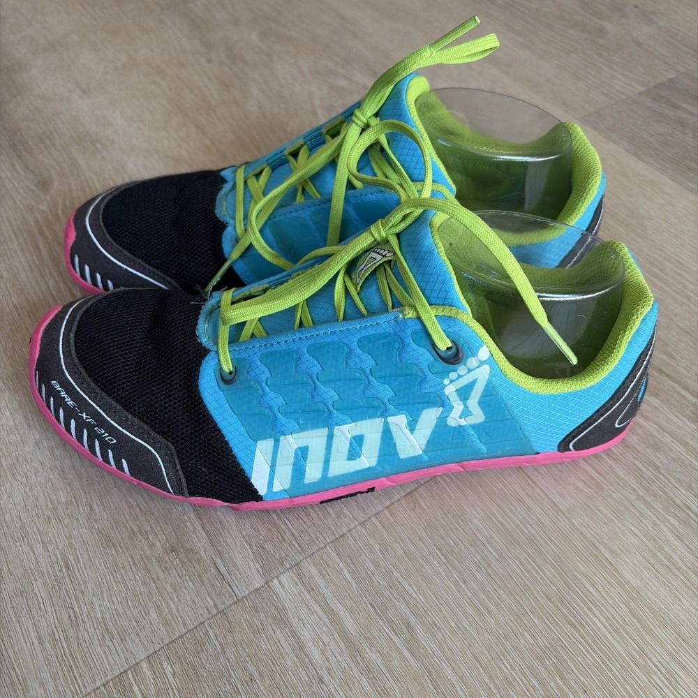 Inov 8 Bare-XF 210 Minimalist Training Barefoot Shoes Women's 9.5 Color Block